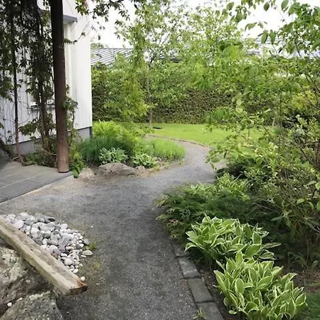 Kotoisa Parkkipaikallinen Kaksio Kangasalan Keskustassa Lägenhet